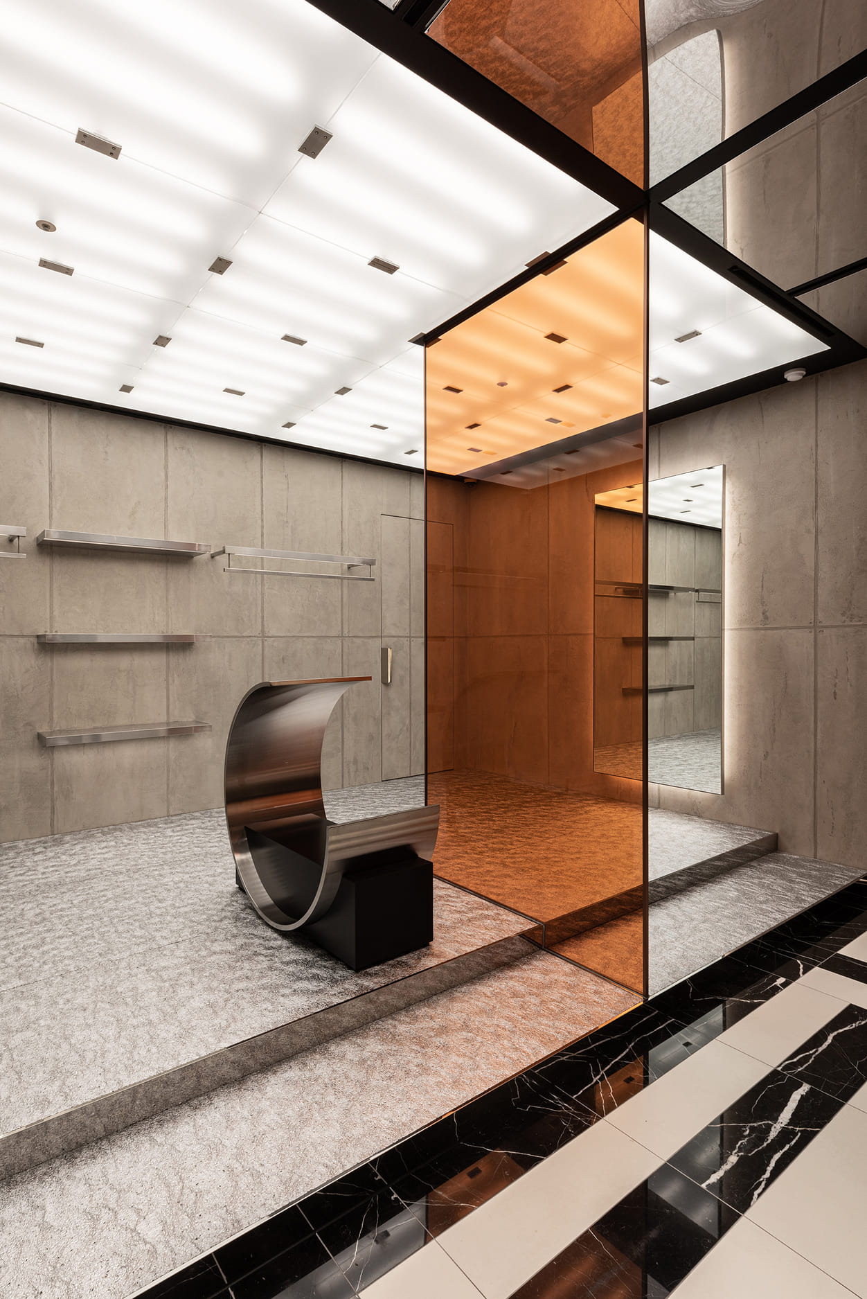 PIRETTI_FLAGSHIP STORE