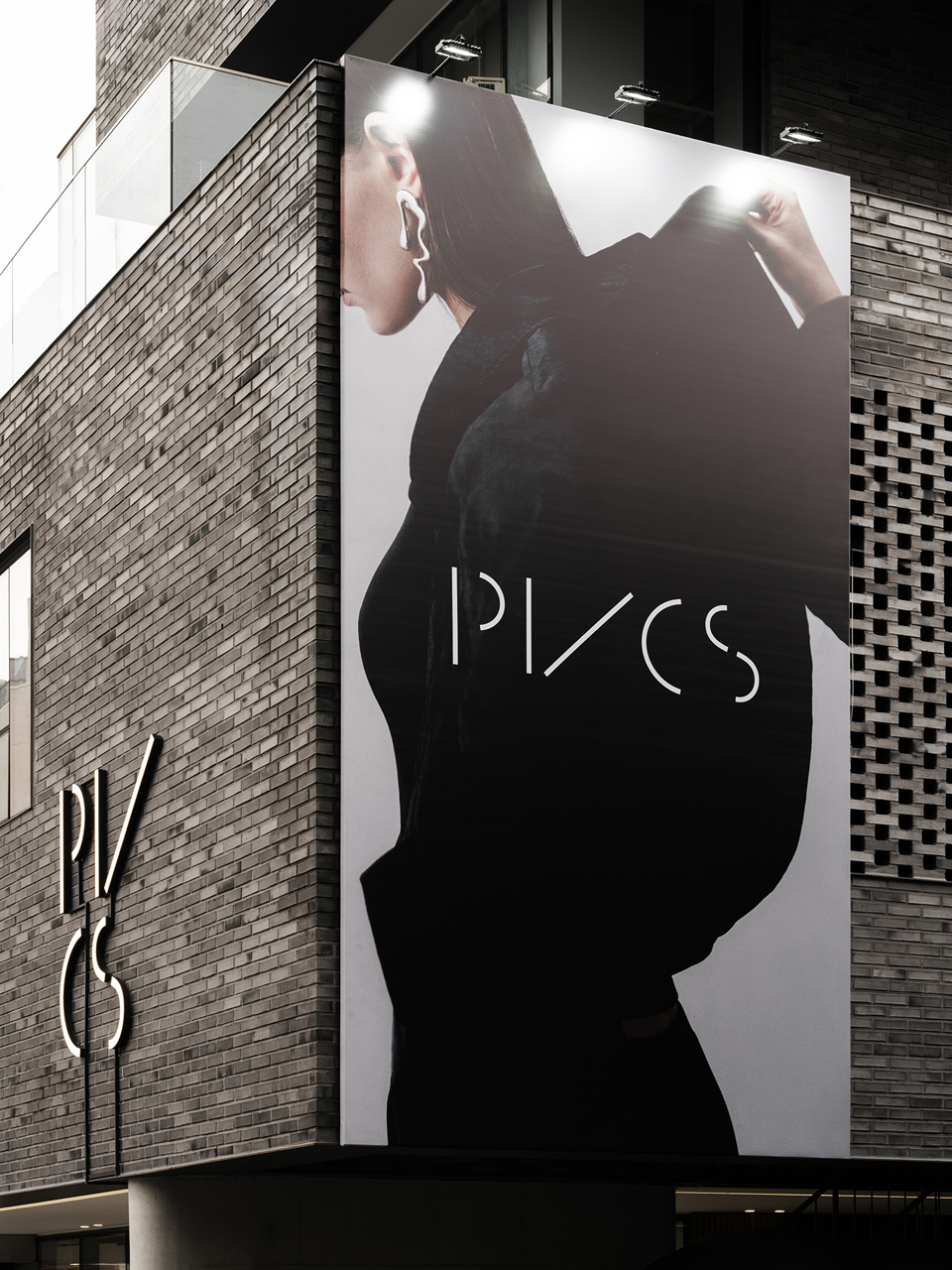 PVCS_DOSAN SHOWROOM